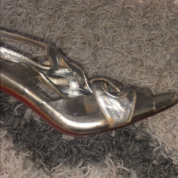 CHRISTIAN LOUBOUTIN Silver Heels - Picture 6 of 13